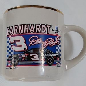 🟢Dale  EARNHARDT CUP /  Vintage Collectible